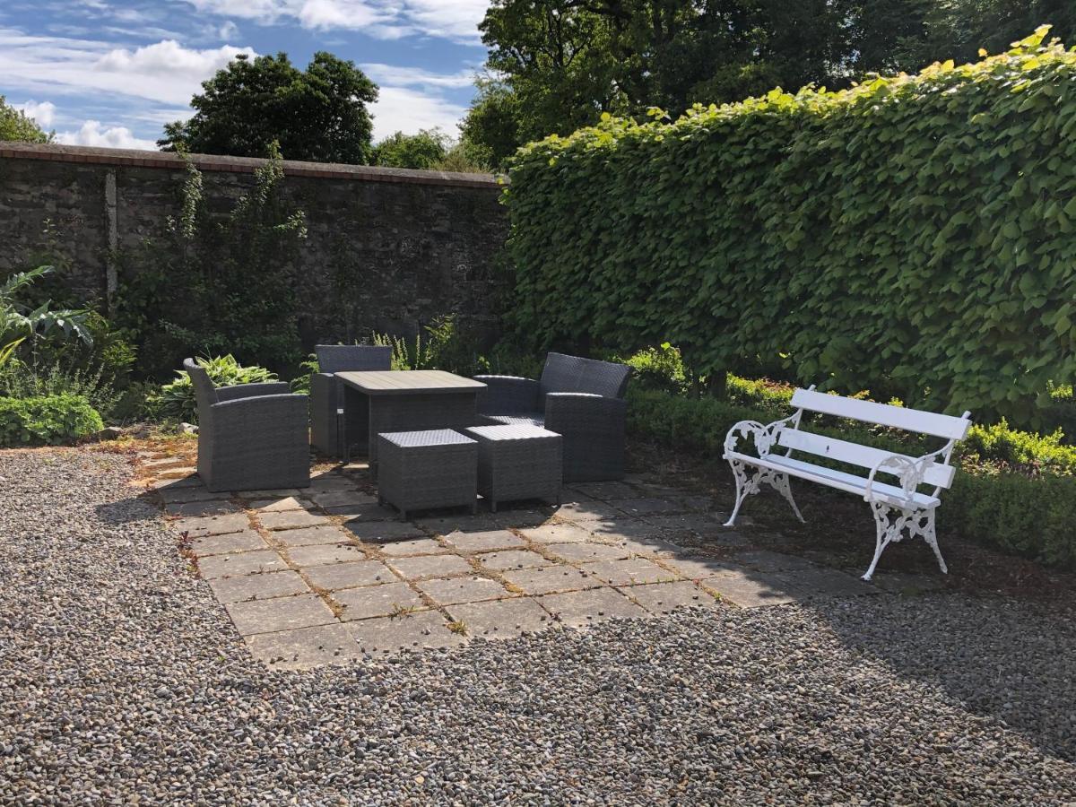 Townley Hall Apartments Slane Exterior foto
